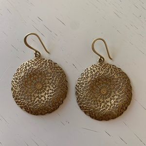 Stella & Dot Gold Earrings